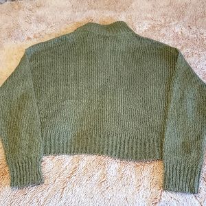 NWT Francesca's Dark Olive Knit Crop Sweater (Medium)